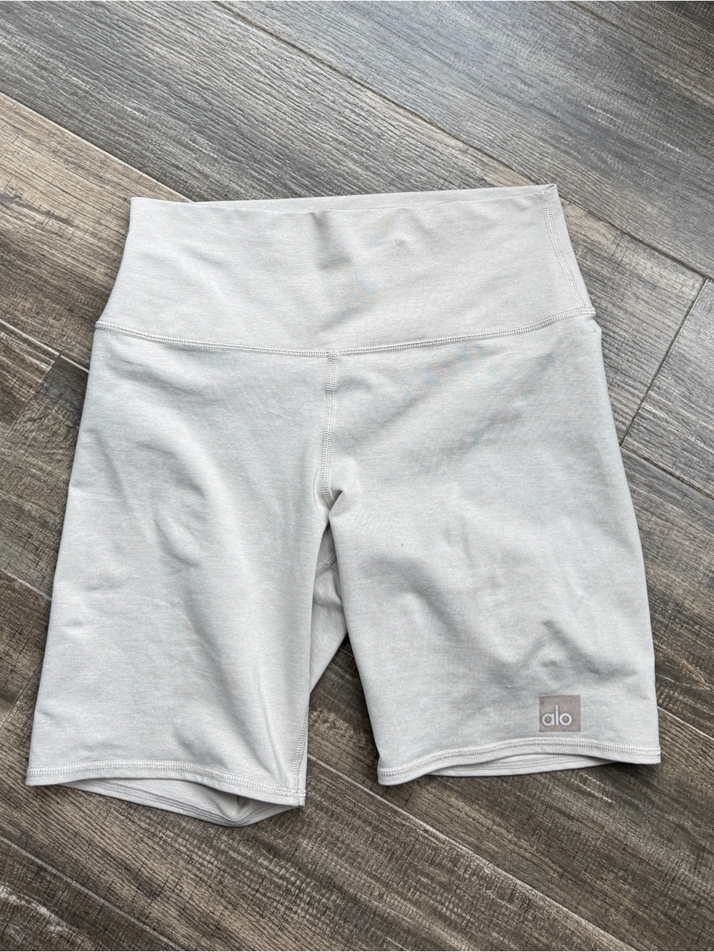 ALO Yoga Light Gray High-Waist Bike Shorts